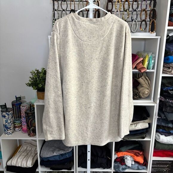 L.L. Bean Cream Crewneck Fleece Soft Knit Classic large tall - Picture 6 of 7